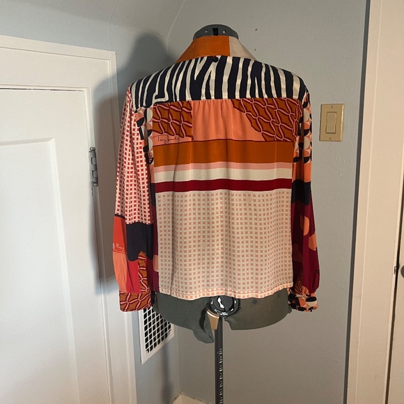 Tory Burch Silk Patchwork Branded Blouse Size 14 $385 - Picture 3 of 16